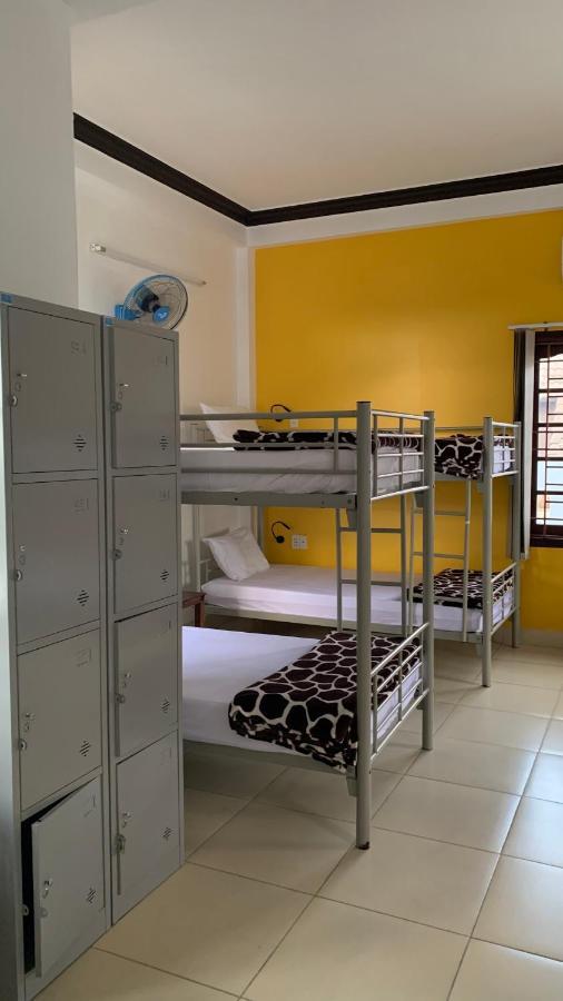 Cheerful Hoi An Hostel Extérieur photo